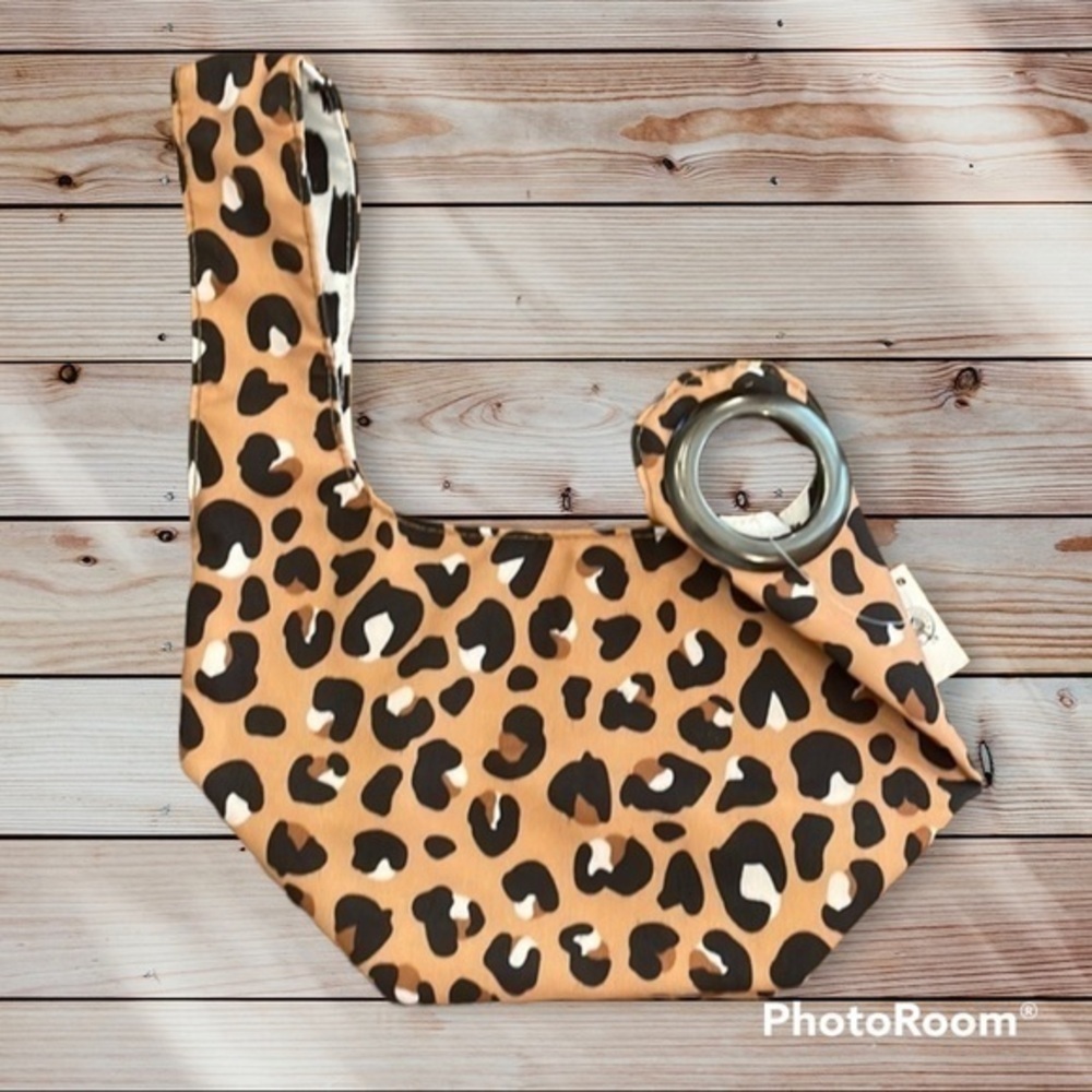 Leopard Reversible storage bag